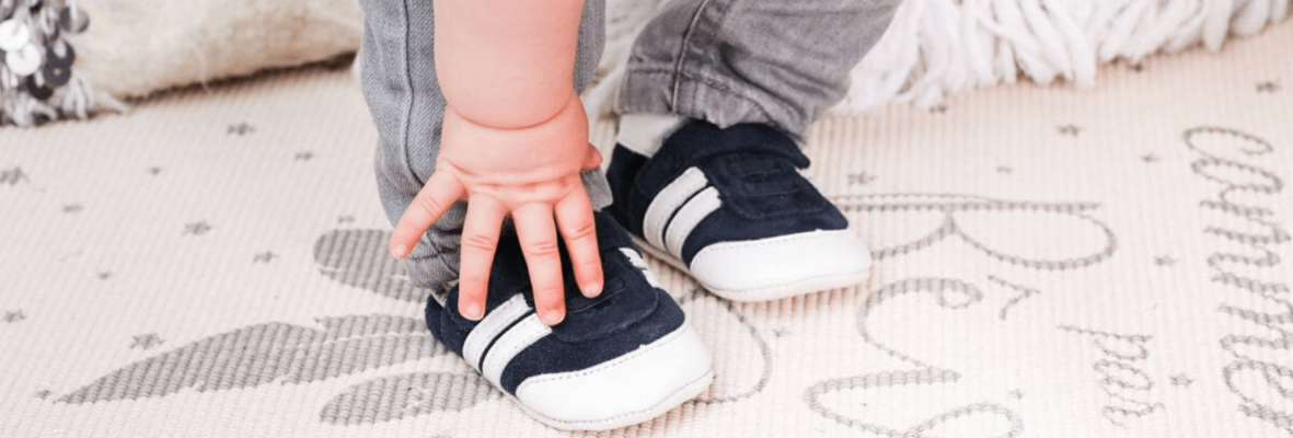 Mocassins : meilleurs chaussons pour bébé